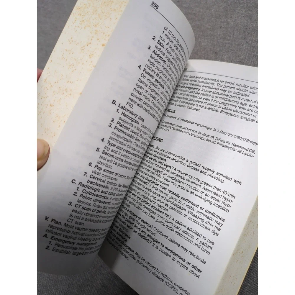 Medicine on Call by Haist, Robbins, Gomella 1991 Pocket‎ Paperback